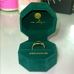 💙💚 gold tone Ring size 7